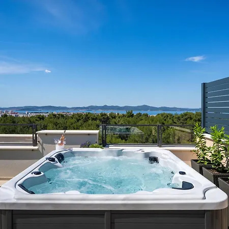 公寓 Sky Lounge & - Rooftop Wellness & Gym