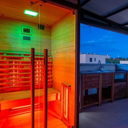 Sky Lounge & - Rooftop Wellness & Gym * 扎达尔